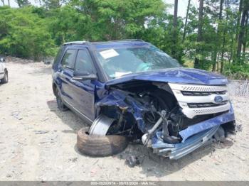  Salvage Ford Explorer