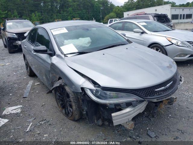  Salvage Chrysler 200