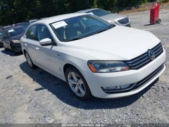  Salvage Volkswagen Passat