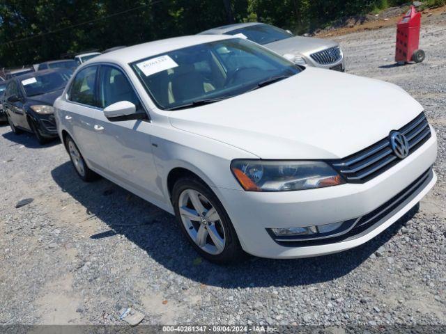  Salvage Volkswagen Passat