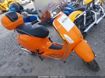  Salvage Vespa Sprint