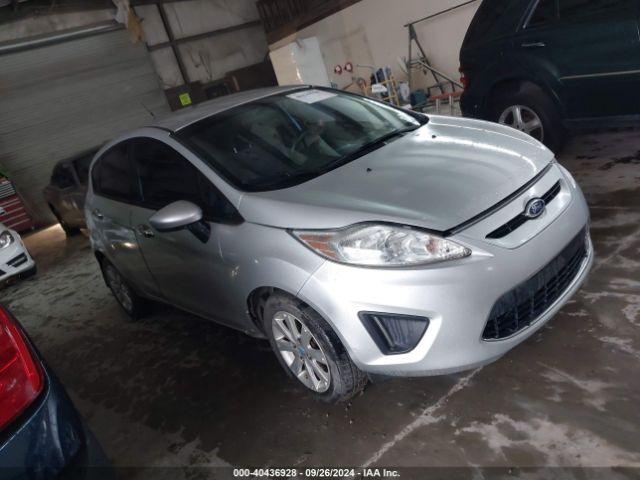  Salvage Ford Fiesta