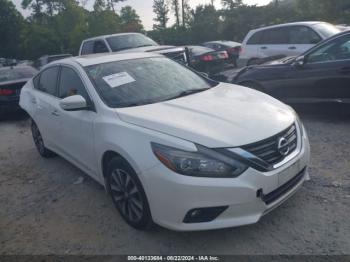  Salvage Nissan Altima