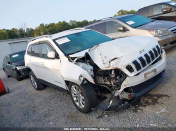  Salvage Jeep Cherokee