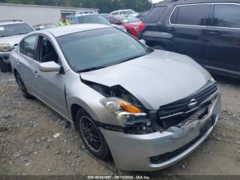  Salvage Nissan Altima