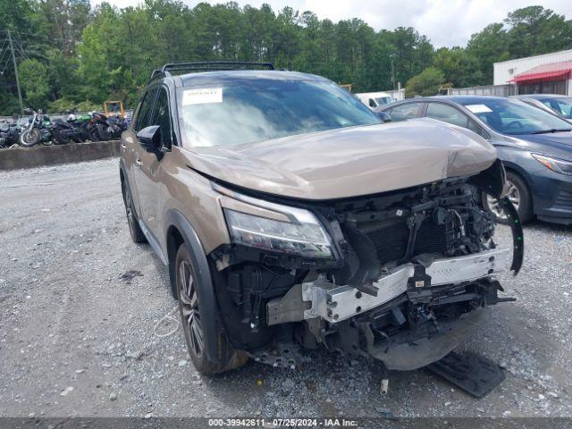  Salvage Nissan Pathfinder