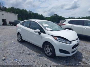  Salvage Ford Fiesta