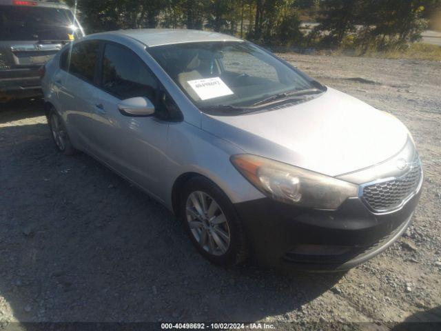  Salvage Kia Forte