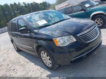  Salvage Chrysler Town & Country