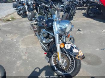  Salvage Harley-Davidson Flhr