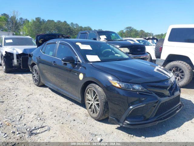  Salvage Toyota Camry