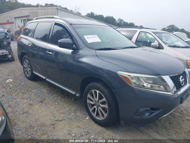  Salvage Nissan Pathfinder