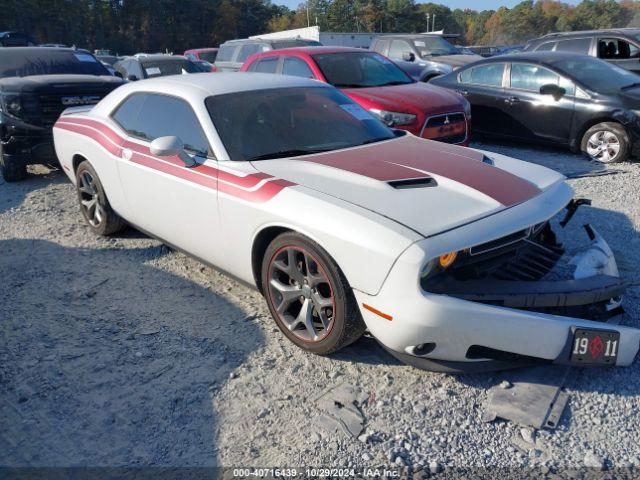  Salvage Dodge Challenger