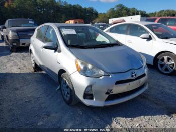  Salvage Toyota Prius c