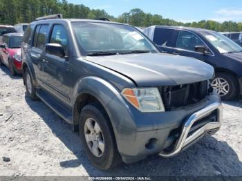  Salvage Nissan Pathfinder