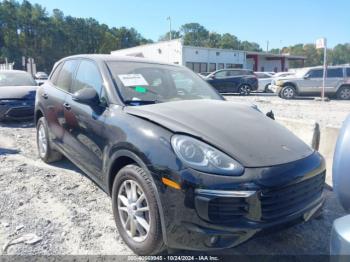  Salvage Porsche Cayenne