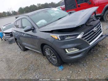  Salvage Hyundai TUCSON