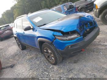  Salvage Jeep Cherokee