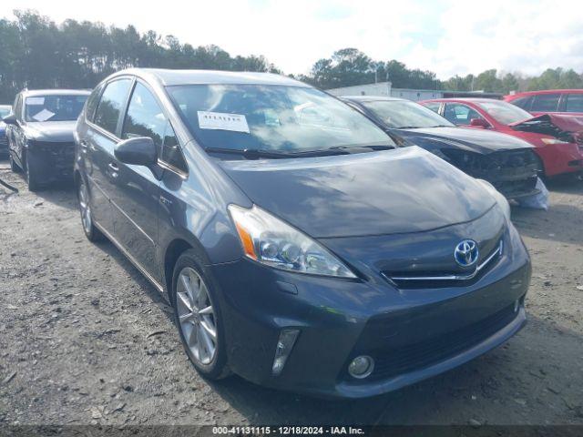  Salvage Toyota Prius v