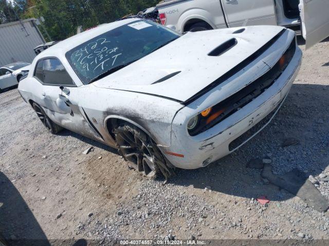  Salvage Dodge Challenger