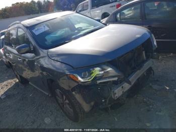  Salvage Nissan Pathfinder