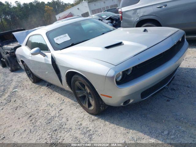  Salvage Dodge Challenger