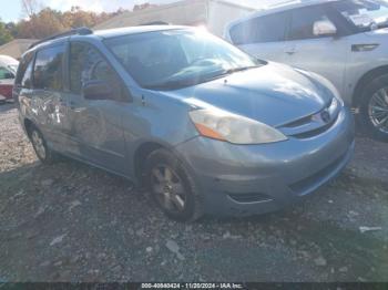  Salvage Toyota Sienna