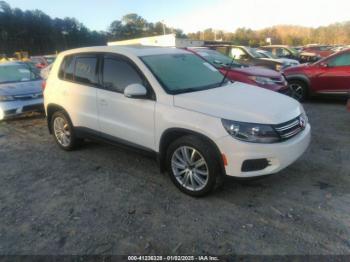  Salvage Volkswagen Tiguan