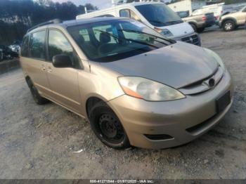  Salvage Toyota Sienna