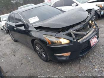  Salvage Nissan Altima