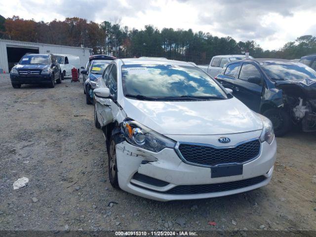  Salvage Kia Forte