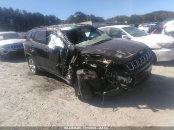  Salvage Jeep Compass