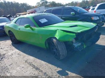  Salvage Dodge Challenger