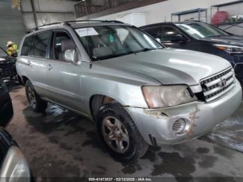  Salvage Toyota Highlander