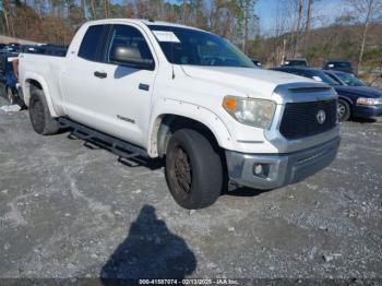  Salvage Toyota Tundra