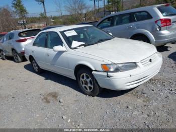  Salvage Toyota Camry