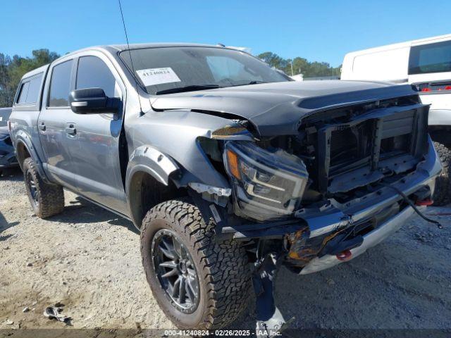  Salvage Nissan Titan