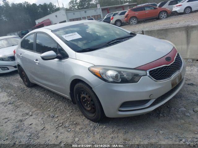  Salvage Kia Forte