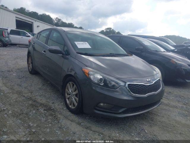  Salvage Kia Forte
