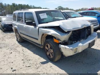 Salvage Jeep Commander