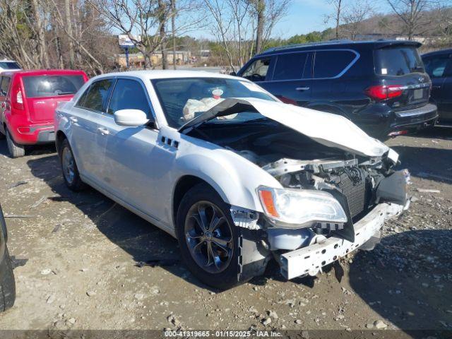  Salvage Chrysler 300