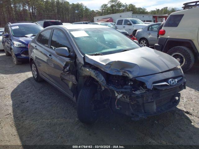  Salvage Hyundai ACCENT