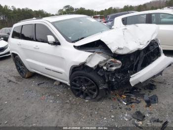  Salvage Jeep Grand Cherokee