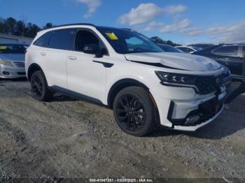  Salvage Kia Sorento