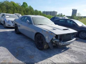  Salvage Dodge Challenger