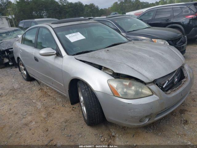  Salvage Nissan Altima