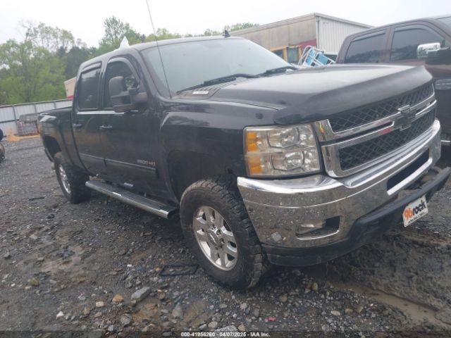  Salvage Chevrolet Silverado 2500