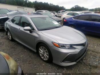  Salvage Toyota Camry