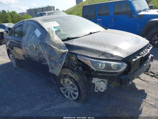  Salvage Kia Forte