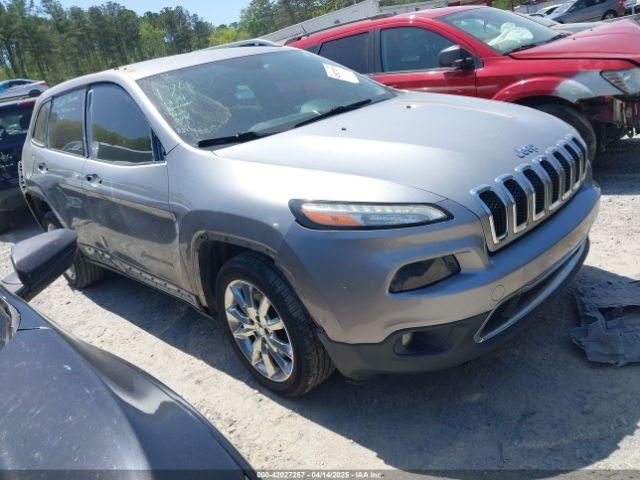  Salvage Jeep Cherokee